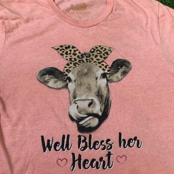 Women’s Farm to Market 'Well Bless Her Heart’ Graphic Tee - Picture 4 of 4